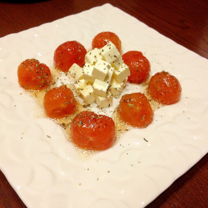 ミニトマトとクリームチーズのおつまみ